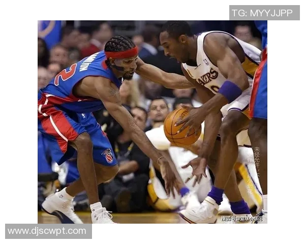 2003年湖人与76人对决回顾：传奇球队的巅峰对抗与精彩瞬间